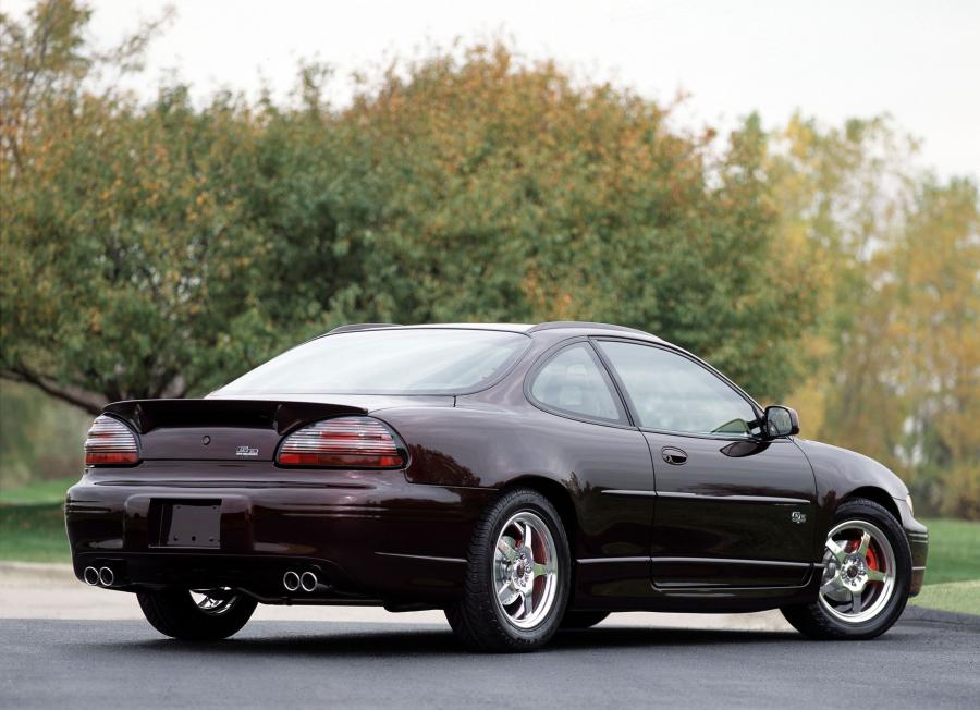  Pontiac Grand Prix 1997 года  (фото 8 из 25)